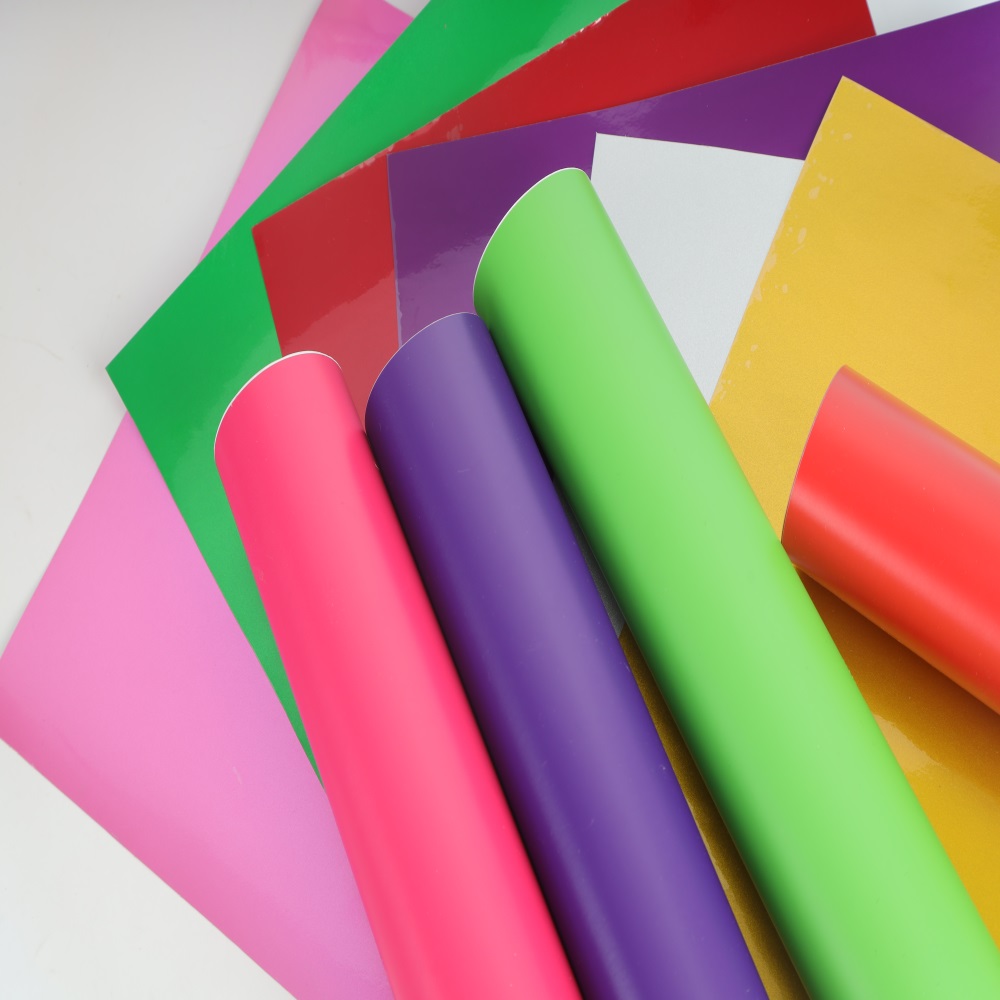 Matte self adhesive vinyl permanent rolls